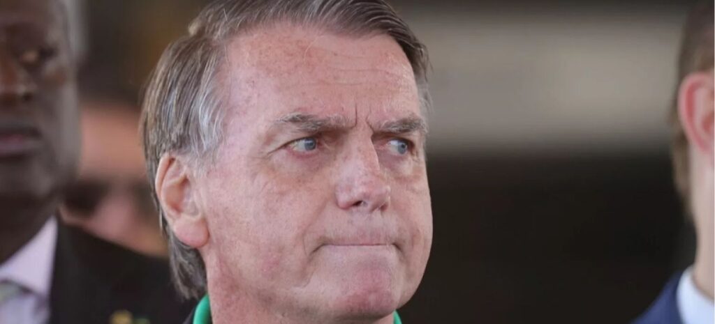 Crise no PL: aliados de Bolsonaro atacam Valdemar e elogiam Tarcísio após prisão domiciliar