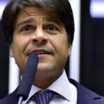 Fim dos privilégios: reforma administrativa vai valer para servidores atuais e combate super salários