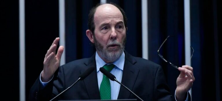 Armínio: tarifaço expõe fragilidade e erros de Lula