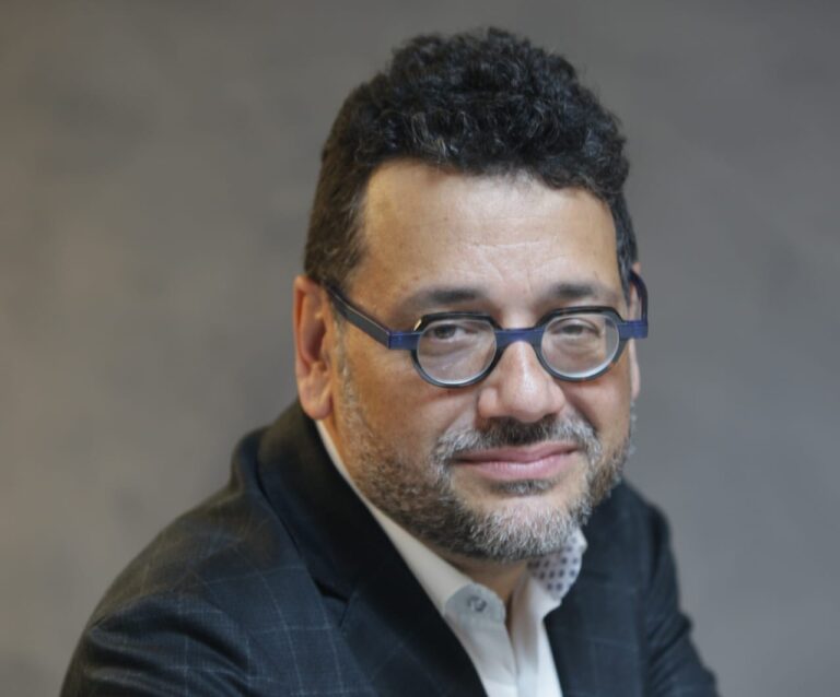Fabiano Lana: “Desistência de Tarcísio é jogo de cena e disputa se dá por um governo estruturalmente enfraquecido”