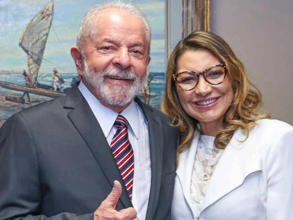 Lula anuncia que levará Janja a encontro com Trump