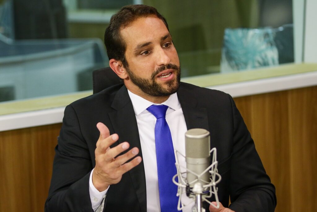 Ex-chefe da Codevasf é acusado de tentar obstruir investigação da PF, diz Nunes Marques