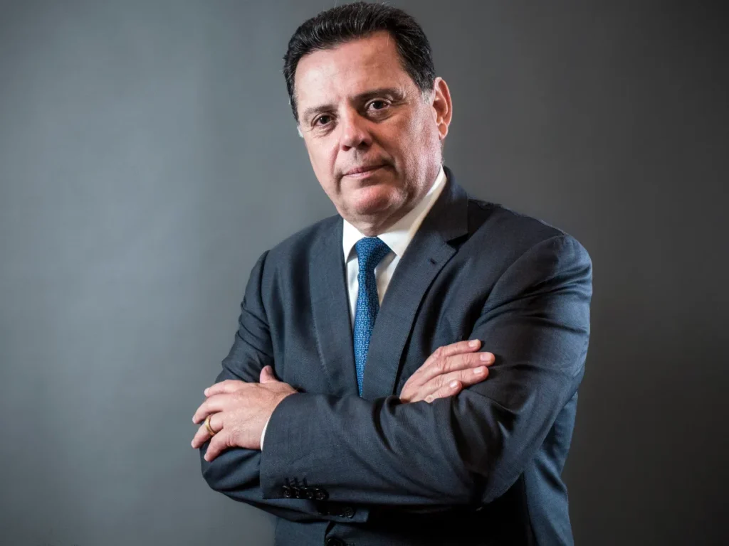 Marconi Perillo completa 30 anos de PSDB e movimenta bastidores para 2026