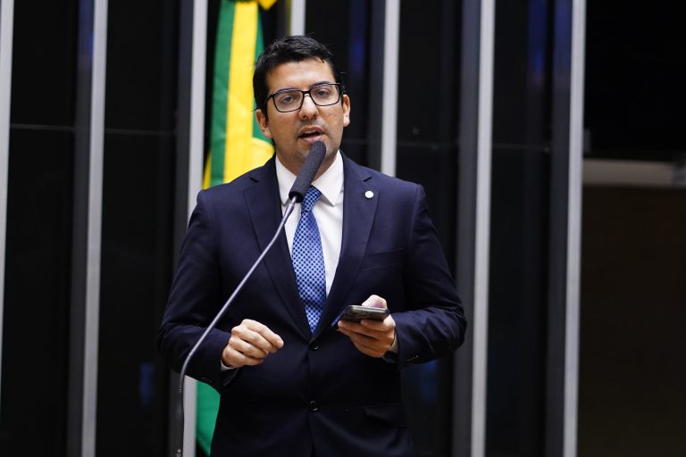 Deputado Marcelo Queiroz propõe ingressos grátis para quem nunca foi ao estádio