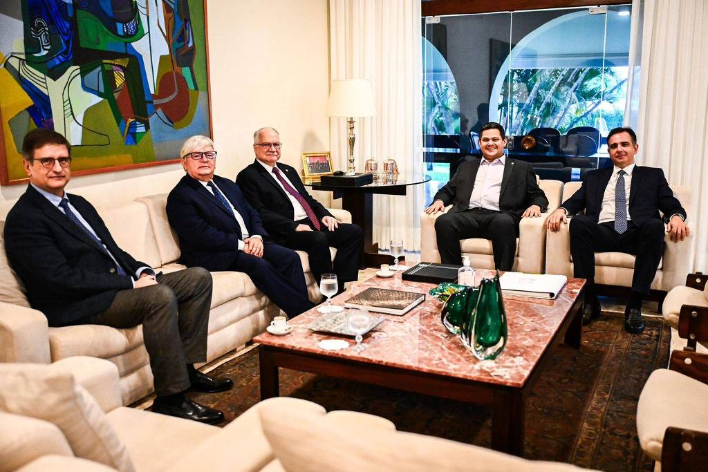 Pacheco participa de reunião com cúpula do Judiciário em meio a articulações por vaga no STF