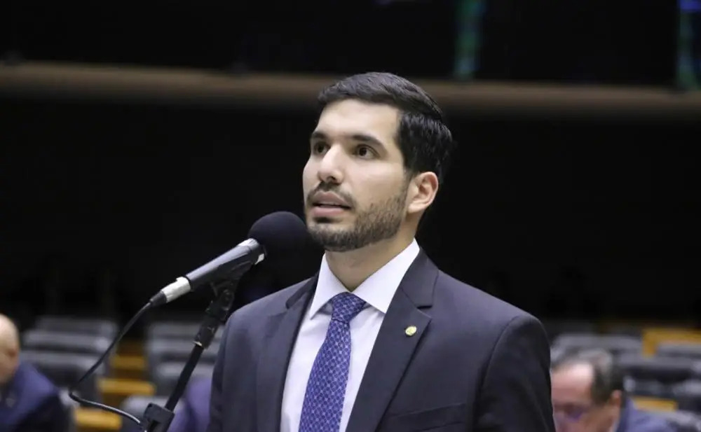 “Vou condecorar quem matar Mais”: Deputado do PL anuncia prêmios à PM do Ceará