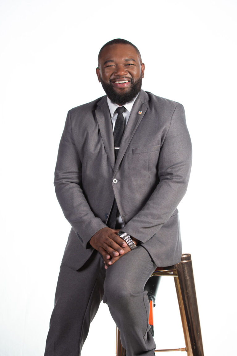 Juvenal Araújo: “A Batida que move o Mundo: a Contribuição Negra na Música do Brasil e do Mundo”