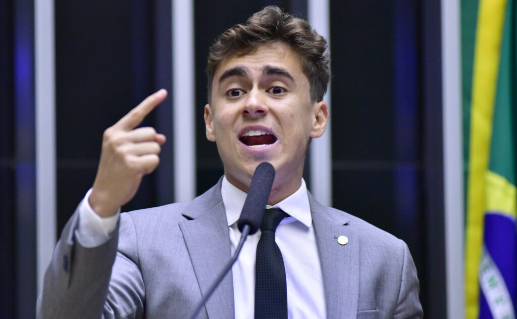 Em entrevista, Nikolas diz que Bolsonaro será preso nas próximas semanas