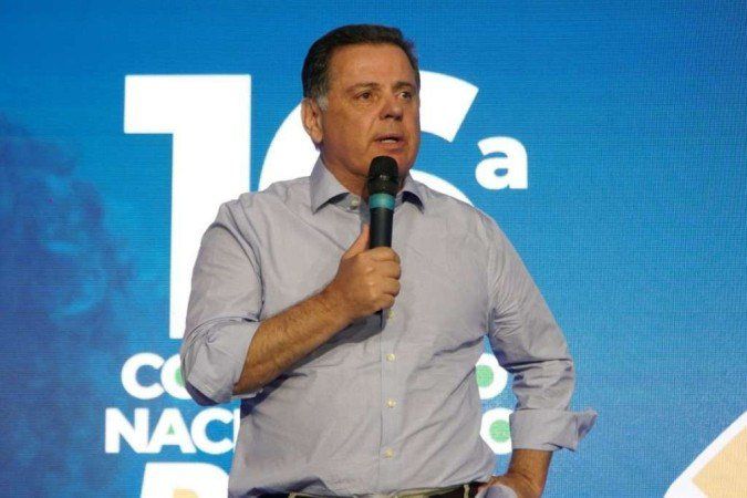 PSDB de Marconi negocia filiação de dois deputados federais em Goiás