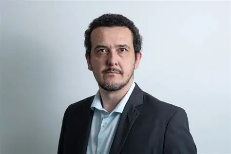 Ricardo Corrêa: “Feliz ano novo para quem? 2026 será de nervos à flor da pele com implicados nos Três Poderes”