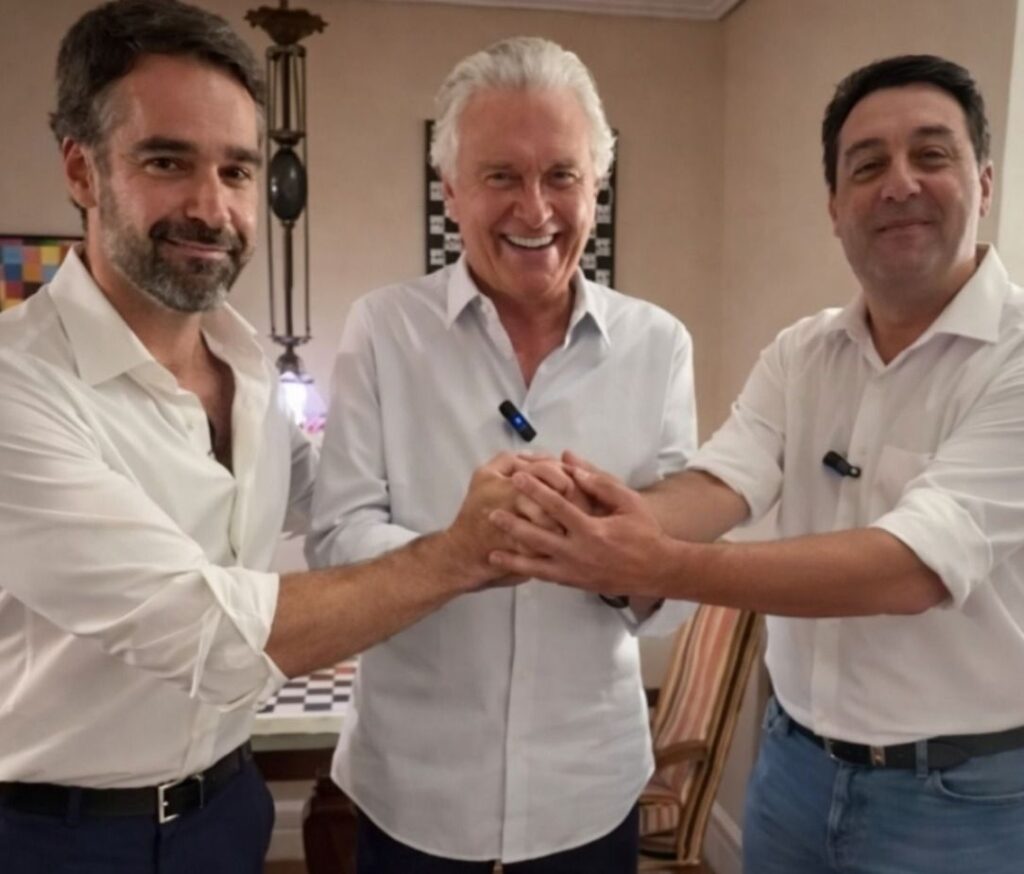 Com desistência de Ratinho, PSD lança Caiado à Presidência sob críticas de Eduardo Leite