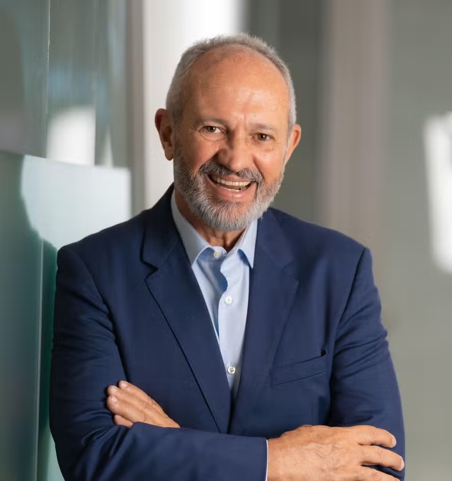 Paulo Hartung: “Revoluções em tempos de grandes mudanças”