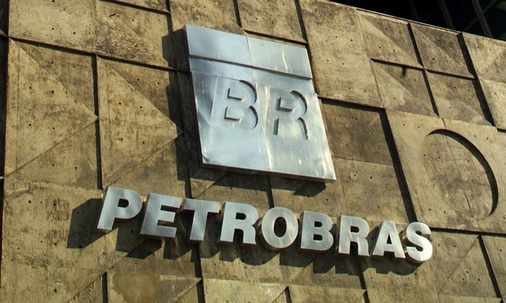 Lava Jato: 10 empreiteiras podem ser condenadas por cartel em obras da Petrobras