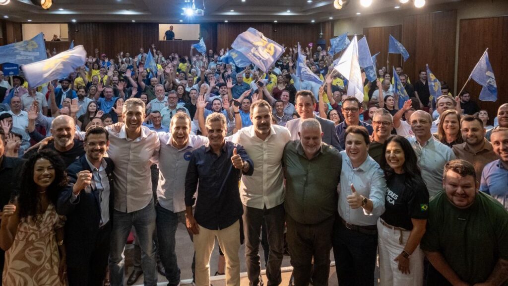 Aécio afirma que em breve o PSDB construirá um novo projeto presidencial