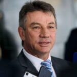 Governador de Roraima segue no cargo mesmo após quatro cassações na Justiça Eleitoral