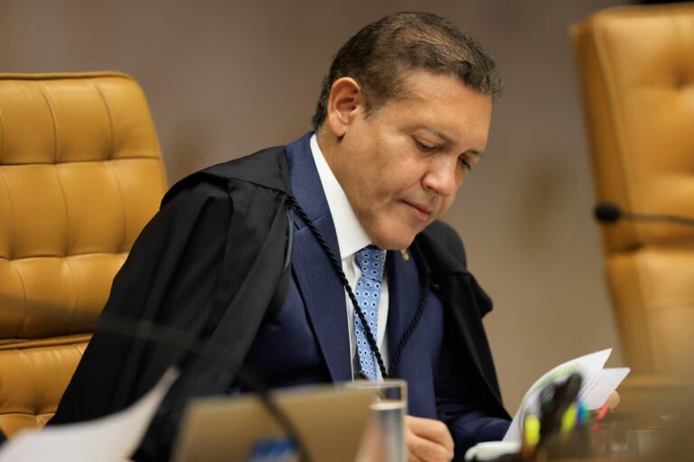 Aposentadoria especial para vigilantes pode custar R$ 154 bi aos cofres do INSS
