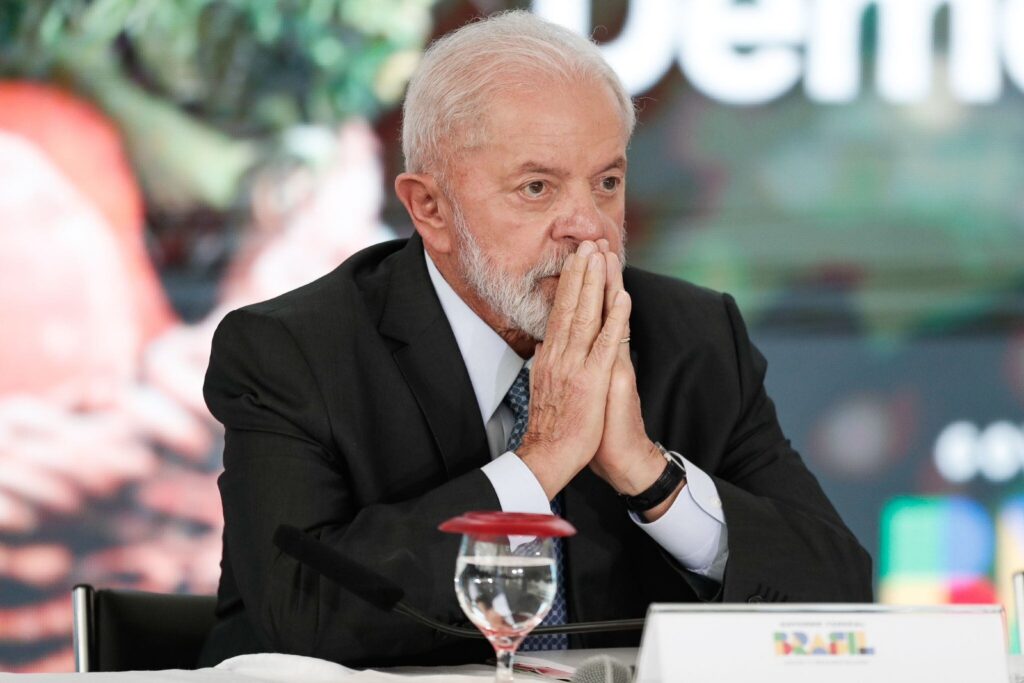 Liberdade de imprensa na mira: ONG critica postura de Lula contra jornalistas