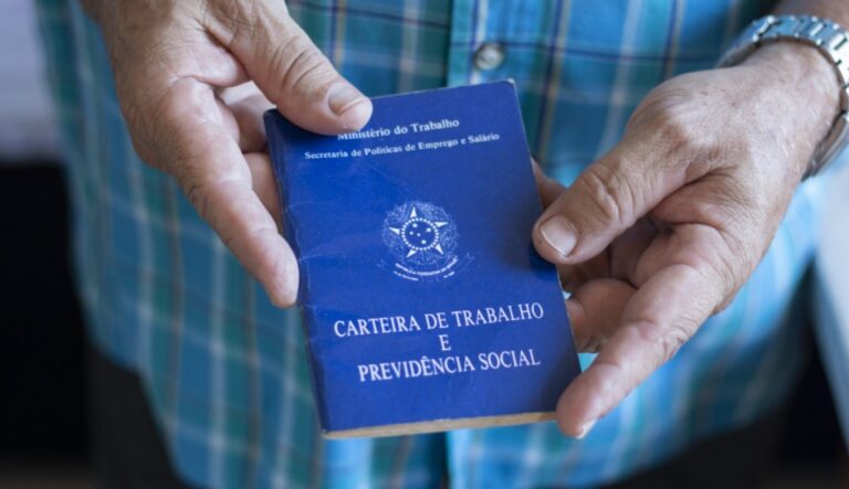 Renata Abreu: “Redução da jornada 6×1 exige cautela”