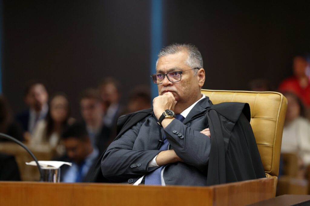 Após decisão do STF, emendas parlamentares não poderão mais ser sacadas em dinheiro