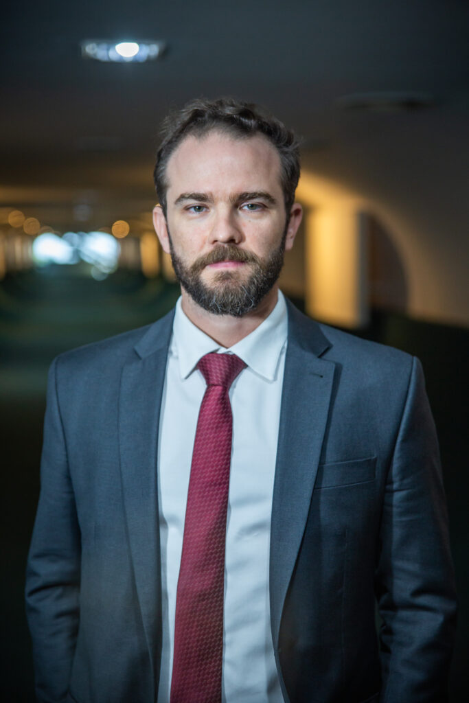 Governo Lula quer liberar FGTS para brasileiros endividados