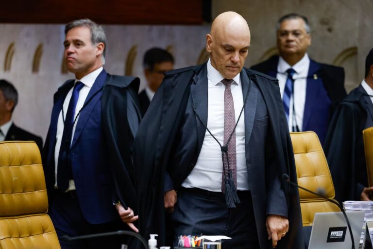 Fabiano Lana: “Opinião | Redução de danos do vexame de Messias envolve abandono de Alexandre de Moraes”