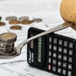 Custo de vida dos brasileiros subiu 4,6% nos últimos 12 meses, diz FGV