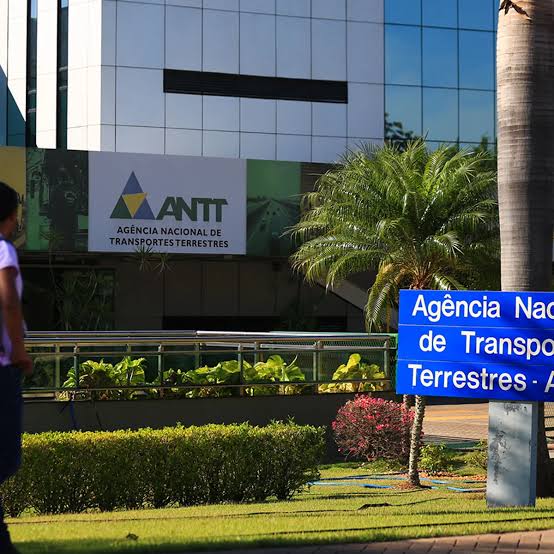 Após investigação da PF, ANTT troca contrato por outro mais caro com mesmo grupo