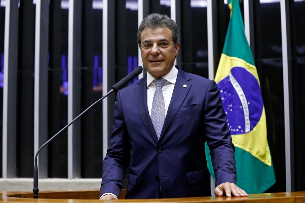 Projeto do deputado Beto Richa propõe ampliar proteção patrimonial de mulheres vítimas de violência doméstica
