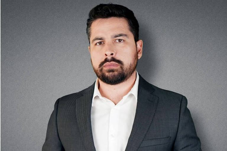 Principal aliado de Eduardo Bolsonaro, Paulo Figueiredo diz que ‘mulher vota muito mal’