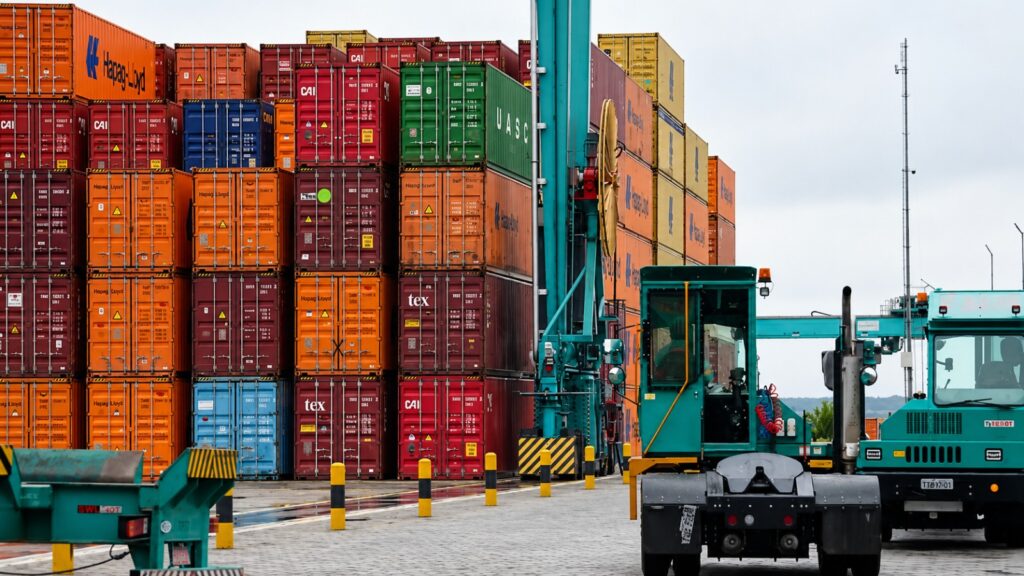 Governo inicia reuniões com setores produtivos afetados por tarifa americana