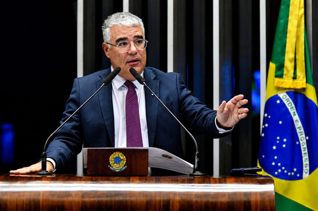 Eduardo Girão pode desistir da disputa pelo Ceará para ser vice de Zema