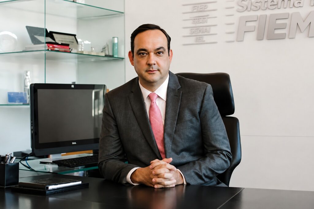 PL escolhe Flávio Roscoe como candidato ao governo de Minas após impasse com Cleitinho
