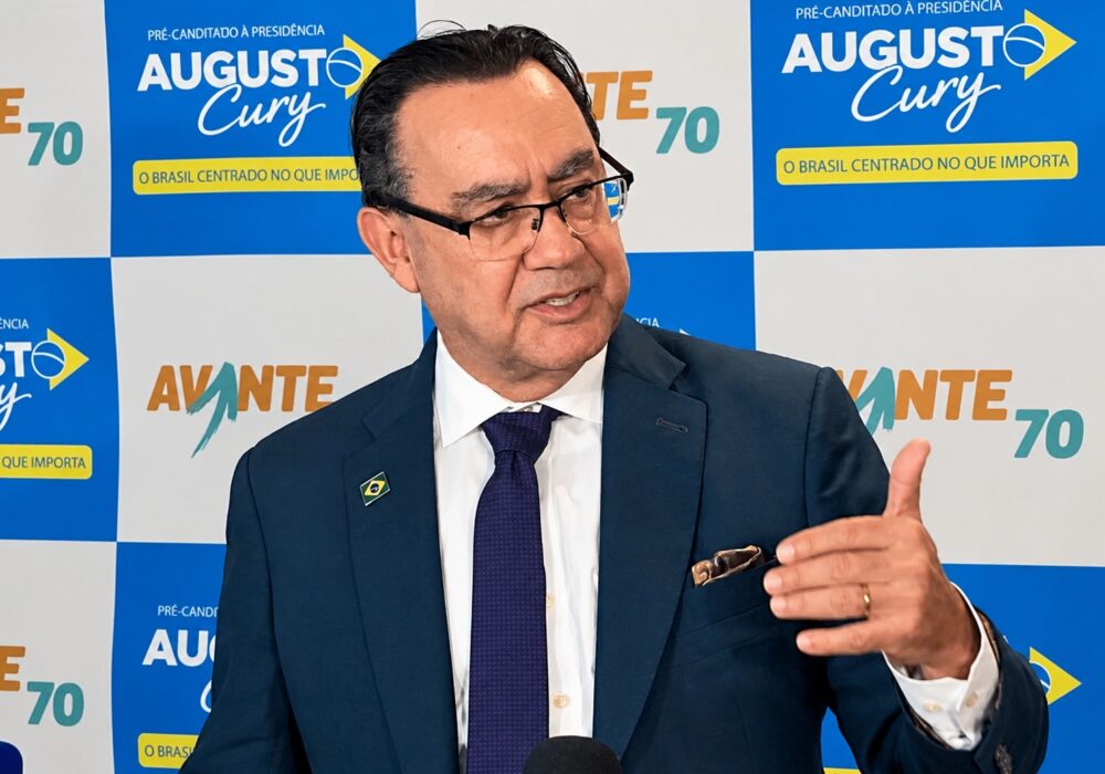 Augusto Cury anuncia deputado Luiz Carlos Hauly como seu representante da parte economica da campanha