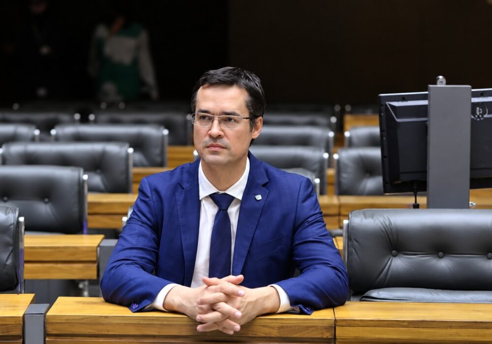 TSE decide manter suspensa campanha de Deltan Dallagnol ao Senado no Paraná
