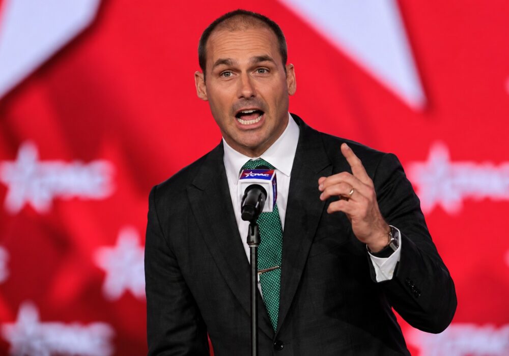 STF condena Eduardo Bolsonaro a 1 ano de prisão