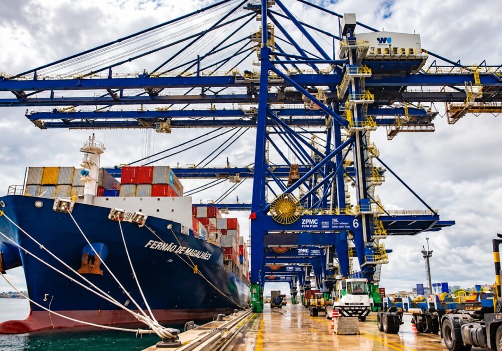 Portos privados alertam presidenciáveis para risco de US$ 150 bilhões em exportações