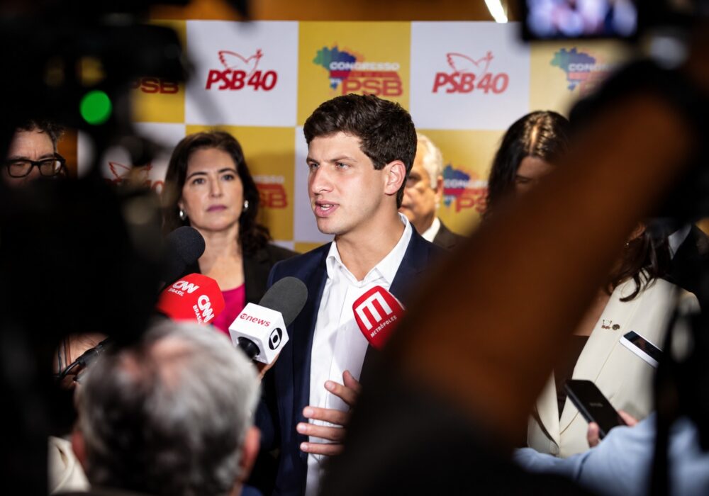 Vorcaro mandou manter contrato de R$ 100 mil mensais com consultoria de vice de João Campos