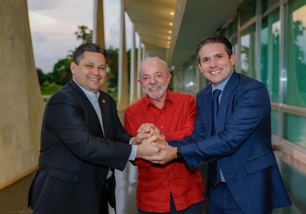 Lula confirma apoio de PT a recondução de Alcolumbre e Motta no Congresso