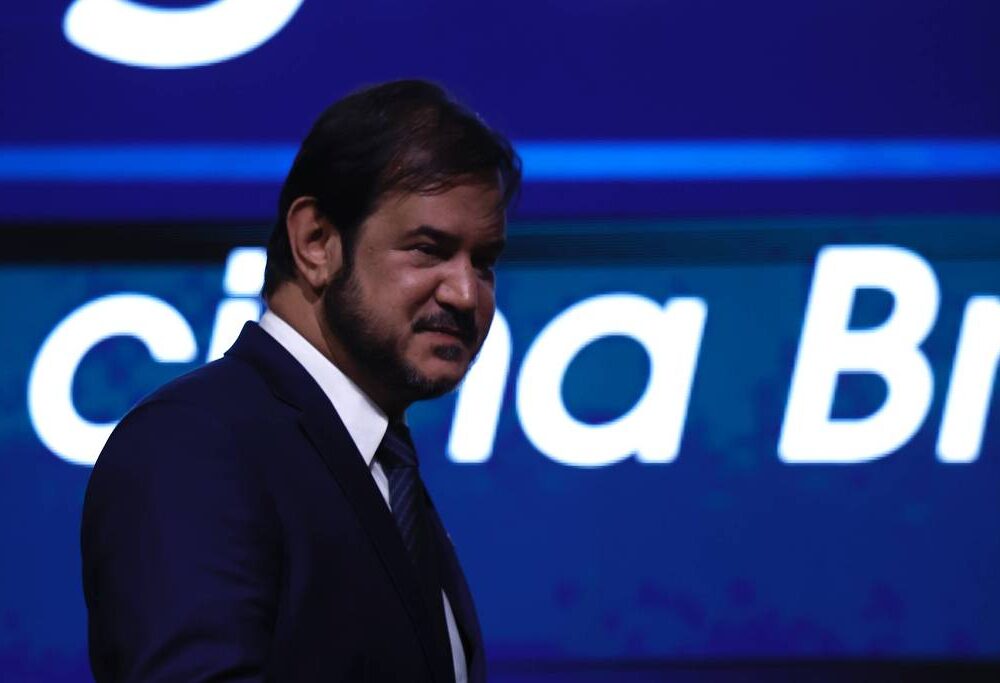 Após apoiar Flávio Bolsonaro, União Brasil prepara retorno ao governo Lula