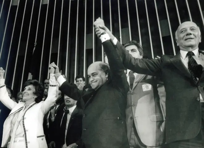 Após 41 anos, Justiça libera documentos sigilosos sobre a morte de Tancredo Neves